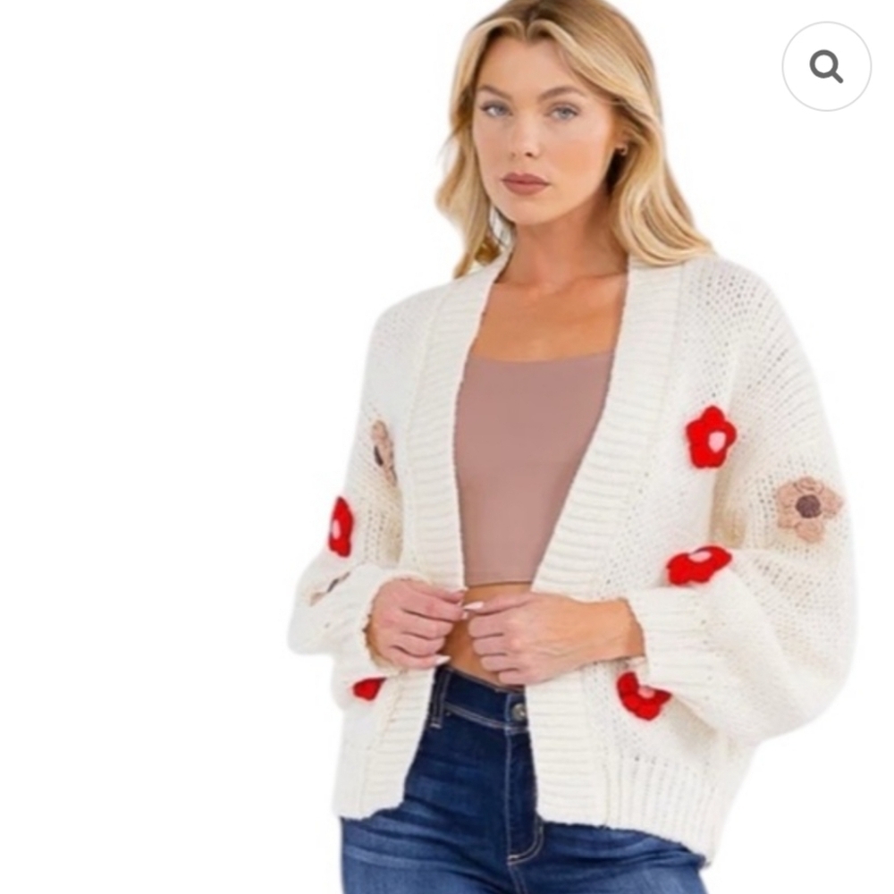 TCEC Cream Chunky Knit Cardigan with Red and Brown Floral Accents